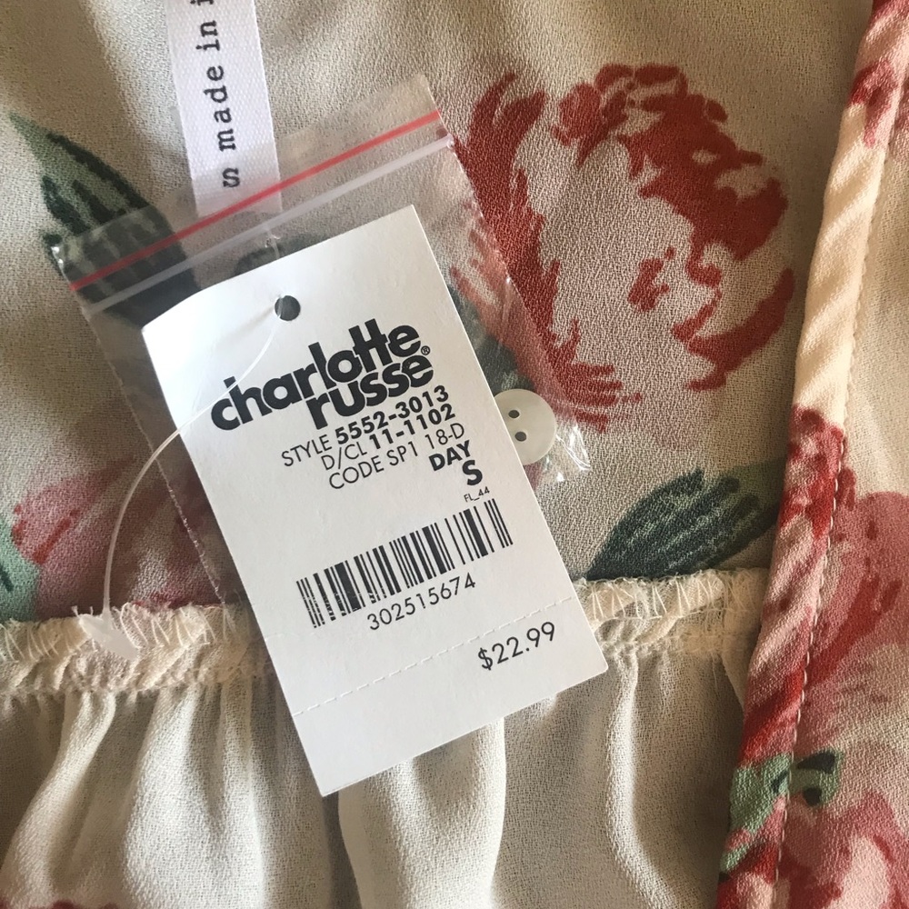 Women’s size small top